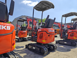 miniescavatore compatto m100