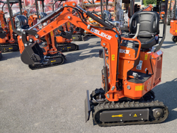 miniescavatore compatto m60