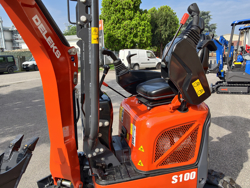 miniescavatore compatto motore kubota s100a