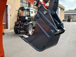 miniescavatore compatto motore kubota s100a