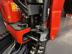 miniescavatore compatto motore kubota s100