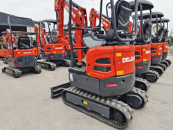 miniescavatore compatto s180