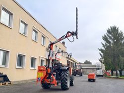 braccio decespugliatore idraulico per trattore trincia o barra tosasiepi mod airone