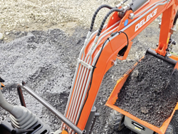 miniescavatore compatto m90se