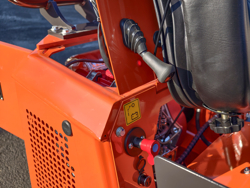 miniescavatore compatto m90se