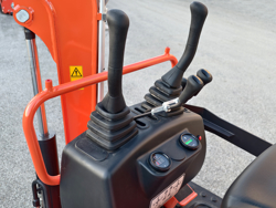 miniescavatore compatto m90se