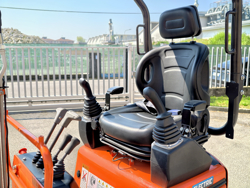 miniescavatore compatto e110