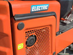 miniescavatore compatto e110