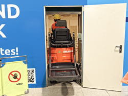 miniescavatore compatto e120