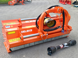 trinciatrice a mazze con spostamento idraulico per trattrice mod cervo 220