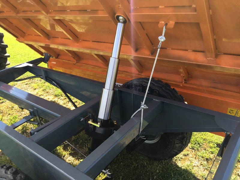 Inizio Modificare Condensare Trattorino Con Fresa Usato Tranquillo, Calmo Video - Foto 3